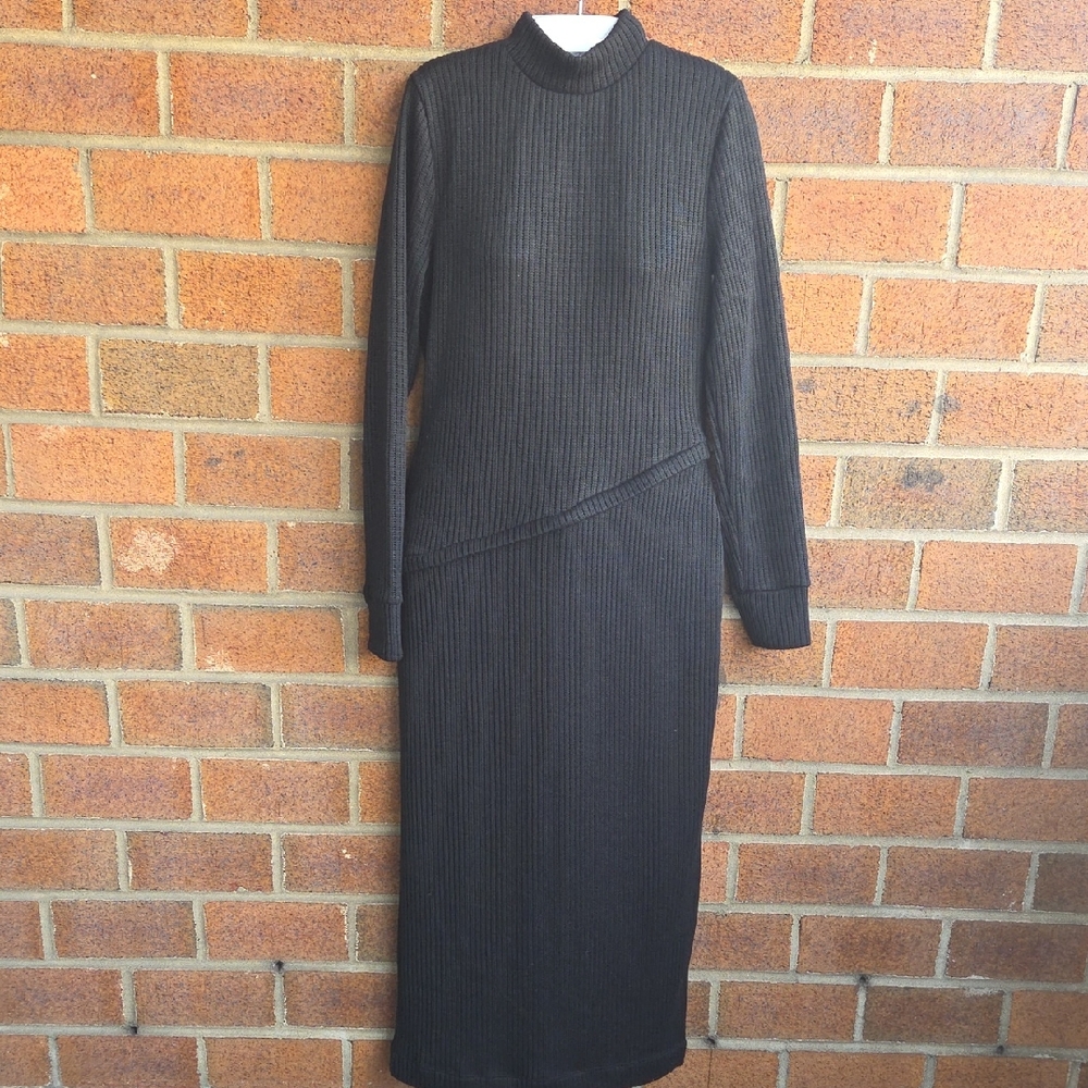 Du Paradis Long Sleeve Rib Maxi Dress - Picture 4 of 10